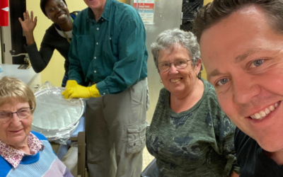 Volunteer Hot Lunch Program: 